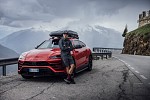 Lamborghini Urus and Aaron Durogati together for an extraordinary feat